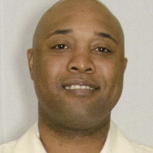 Meet your Posher, Ronke